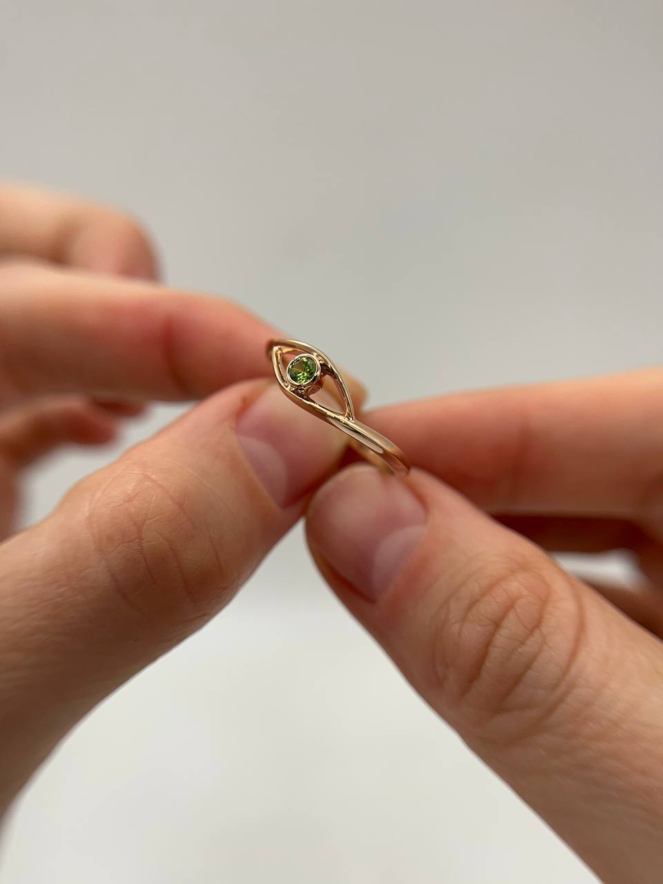 Demantoid Eye Ring