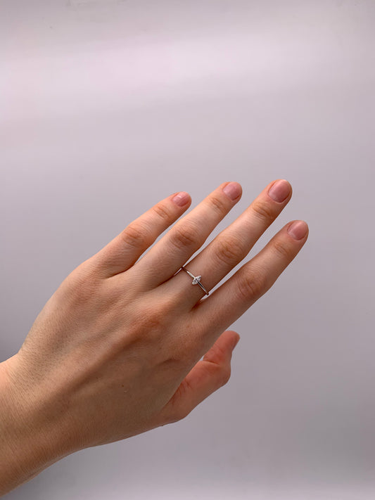 Marqise lab-diamond ring