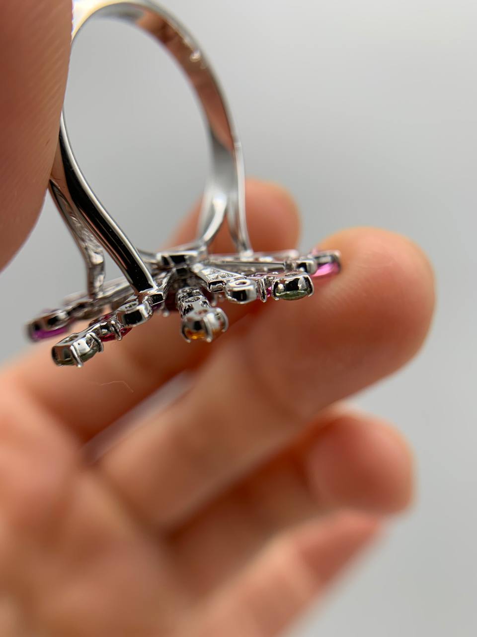 Salute Ring