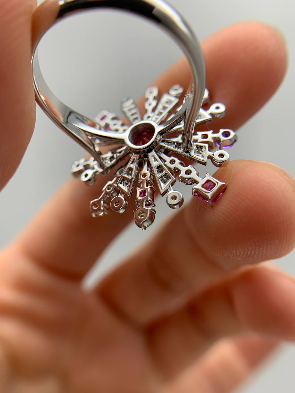 Salute Ring