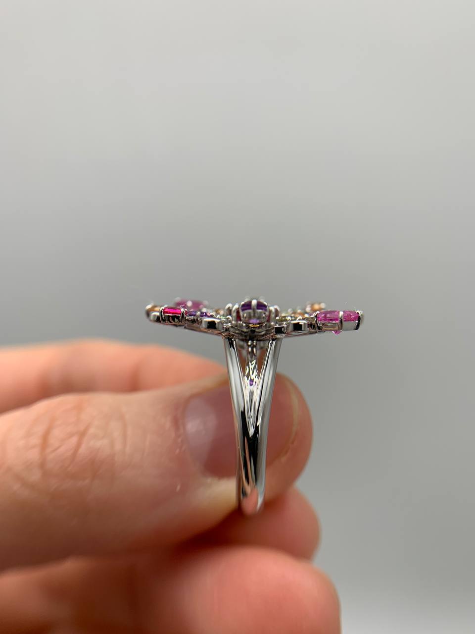 Salute Ring