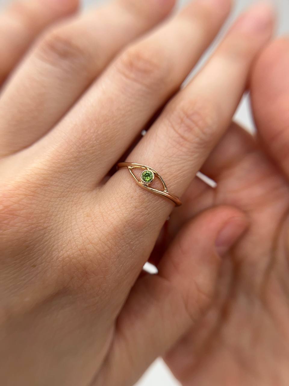 Demantoid Eye Ring