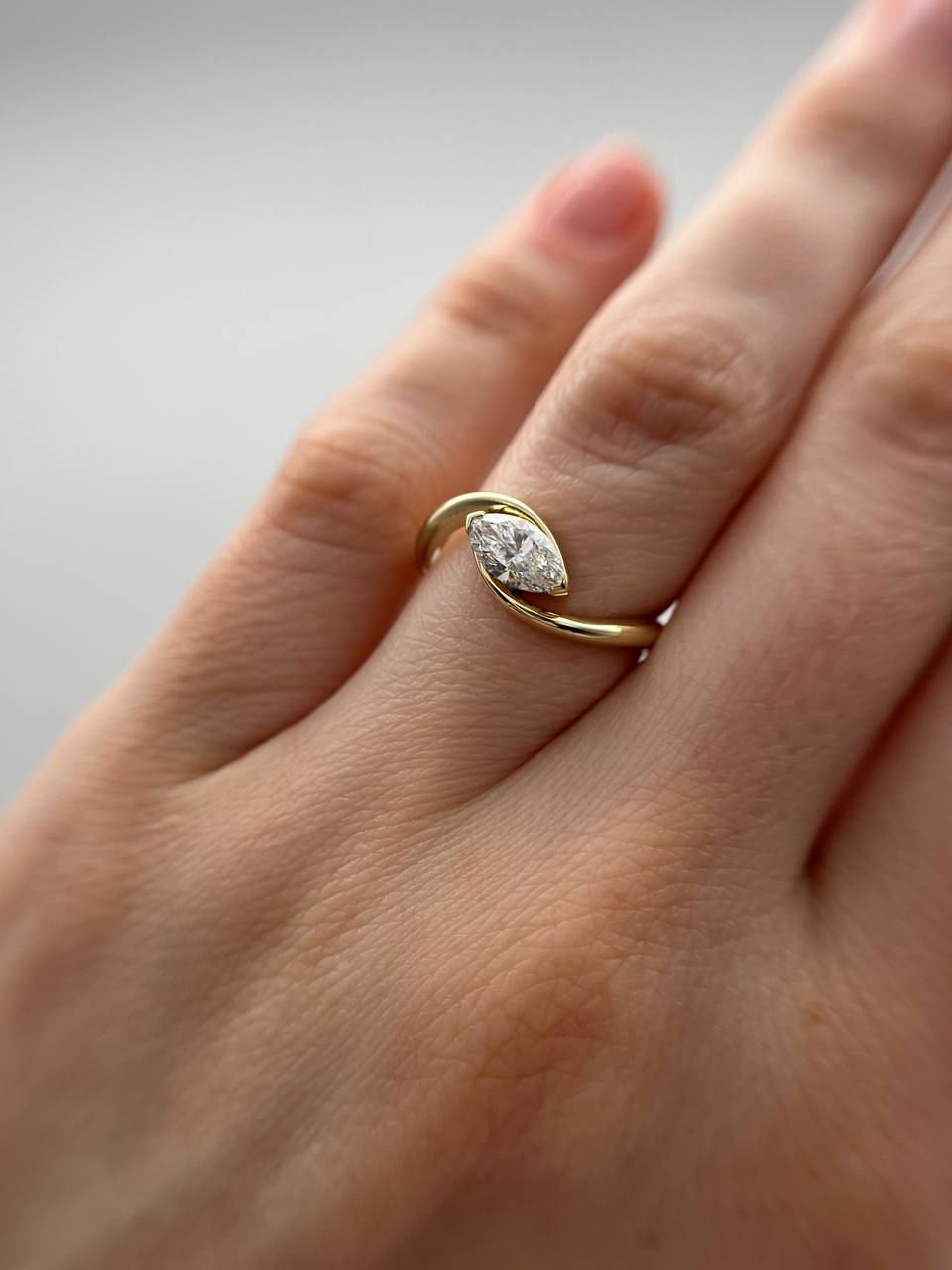 Marqise Engagement Ring