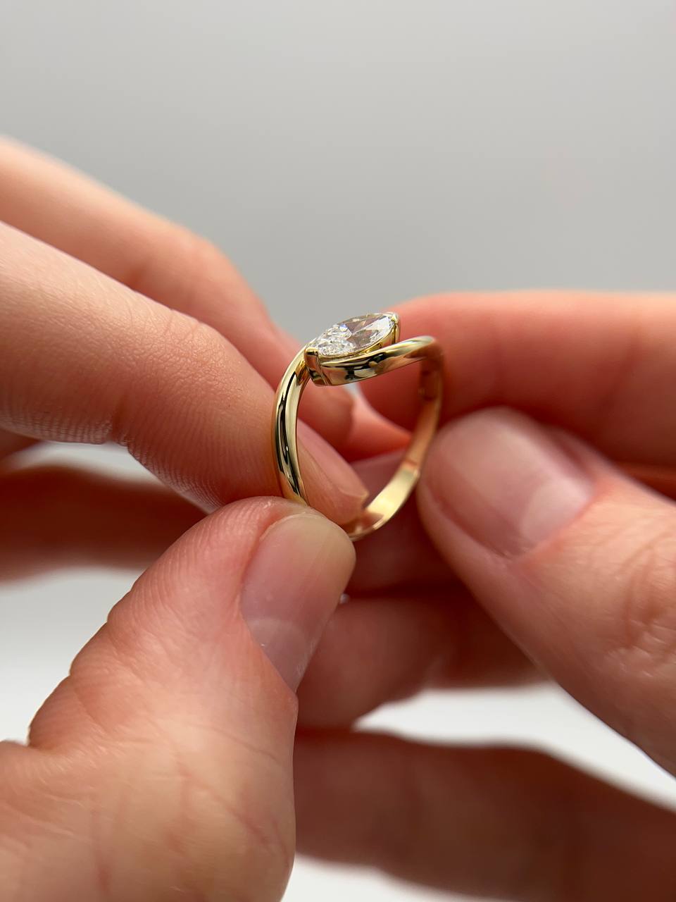 Marqise Engagement Ring