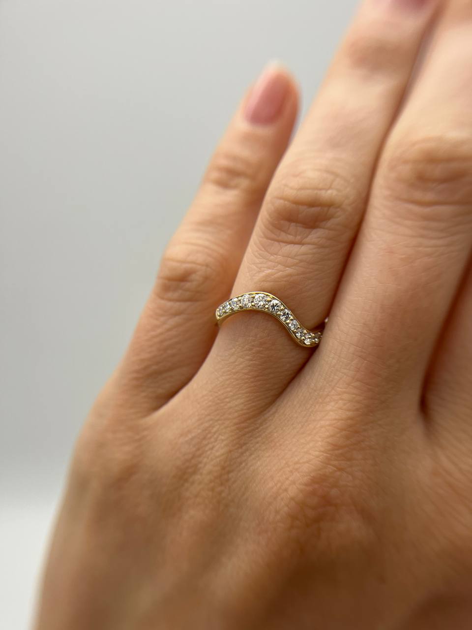 Wavy wedding bands